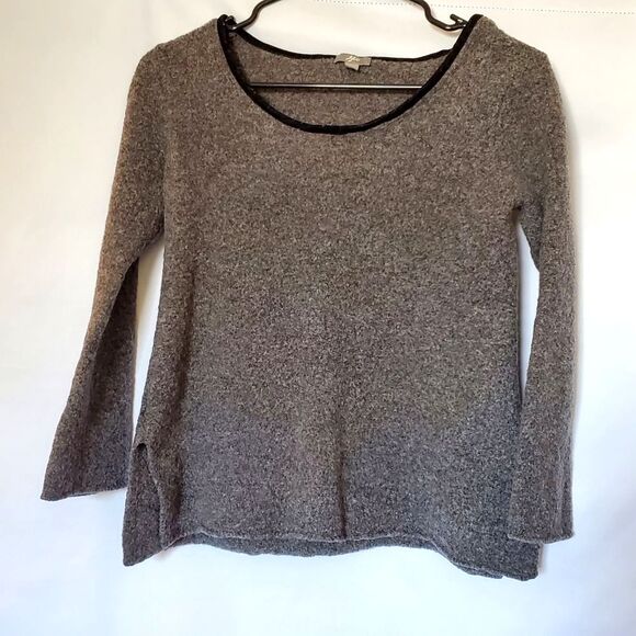 J. Jill Sweater Gray with Scoop Neck, Size L/M - Picture 1 of 7